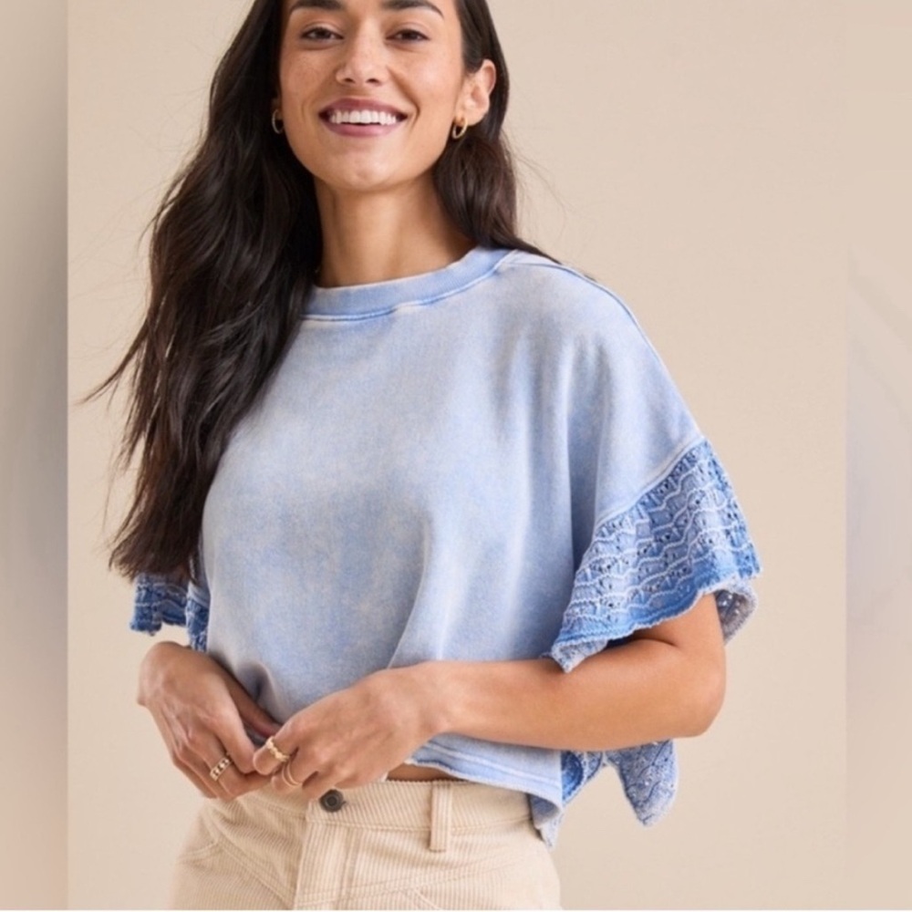 NWT Altar’d State Kaia Blue Boho Crochet Flutter Sleeve Oversized Crop Top Sz S
